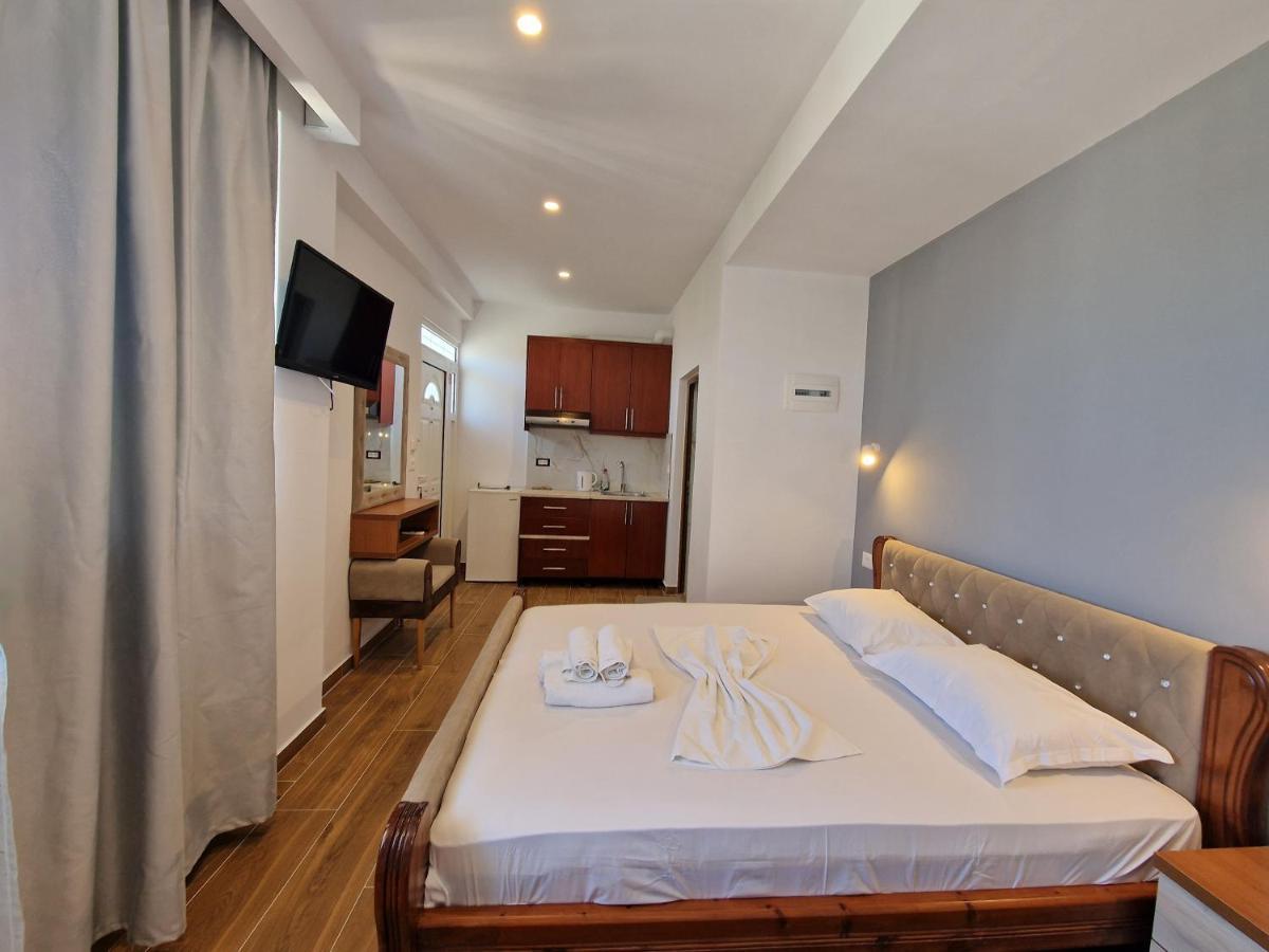 Villa Juli Ksamil Esterno foto