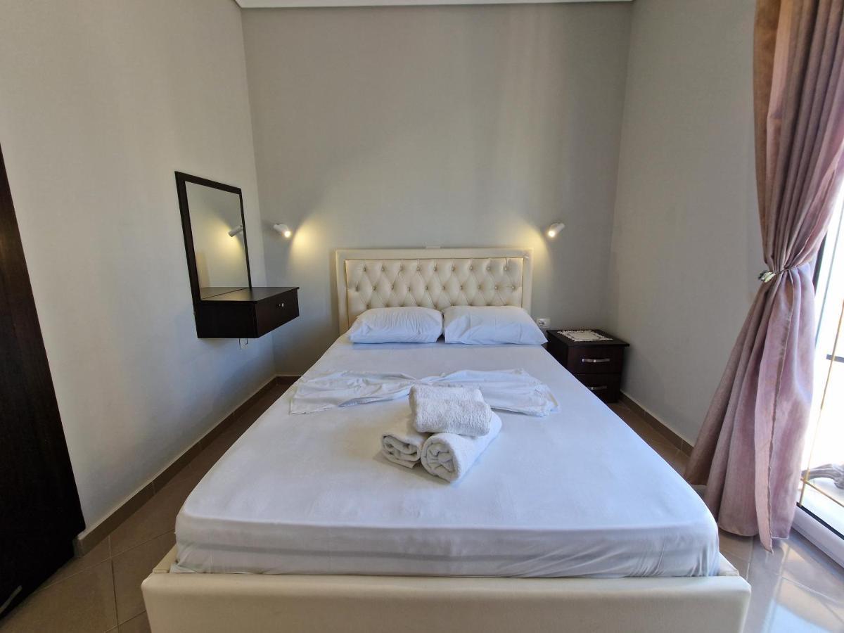 Villa Juli Ksamil Esterno foto