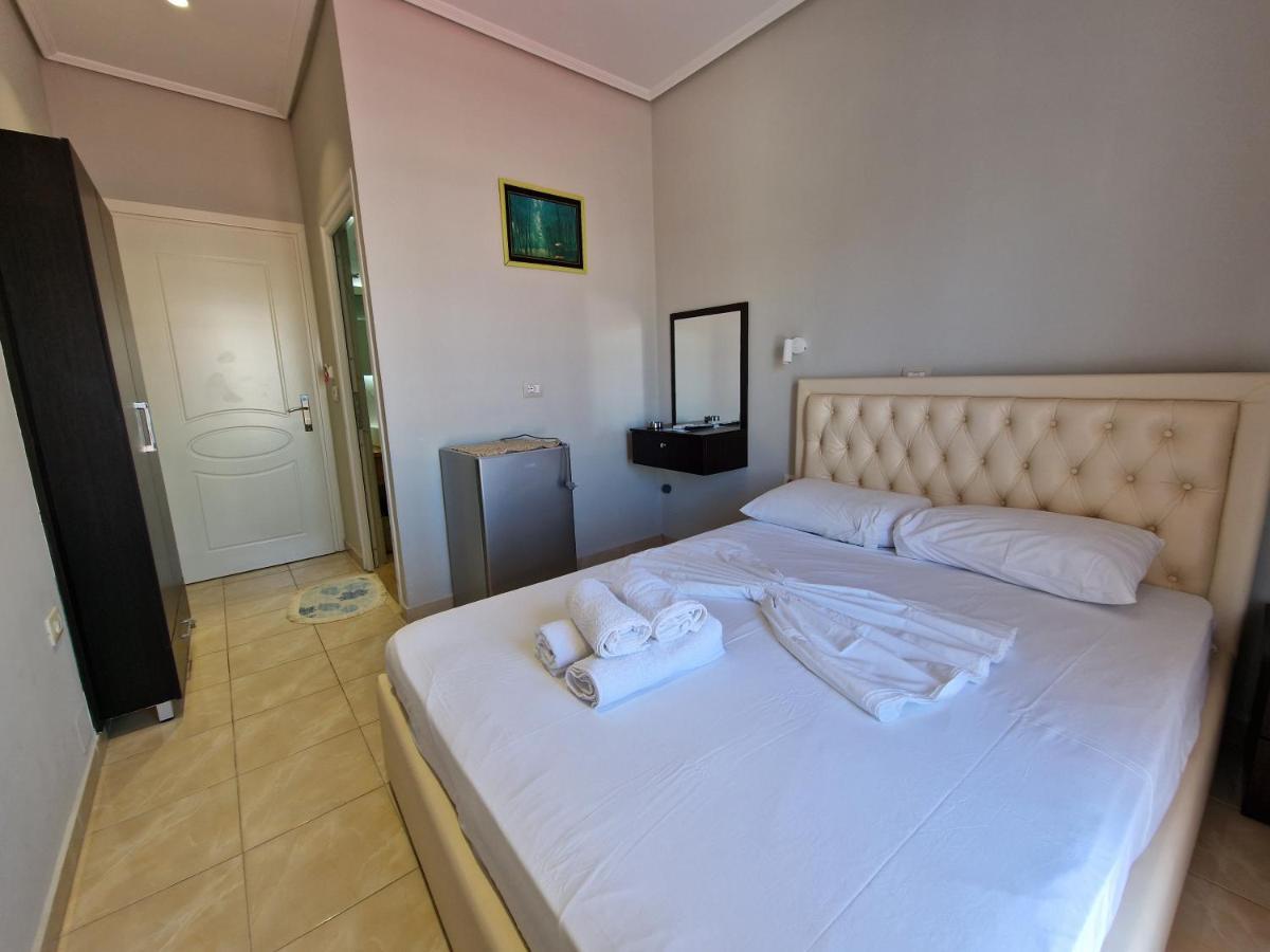 Villa Juli Ksamil Esterno foto