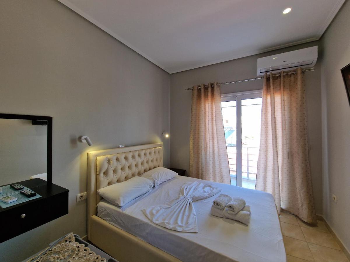 Villa Juli Ksamil Esterno foto
