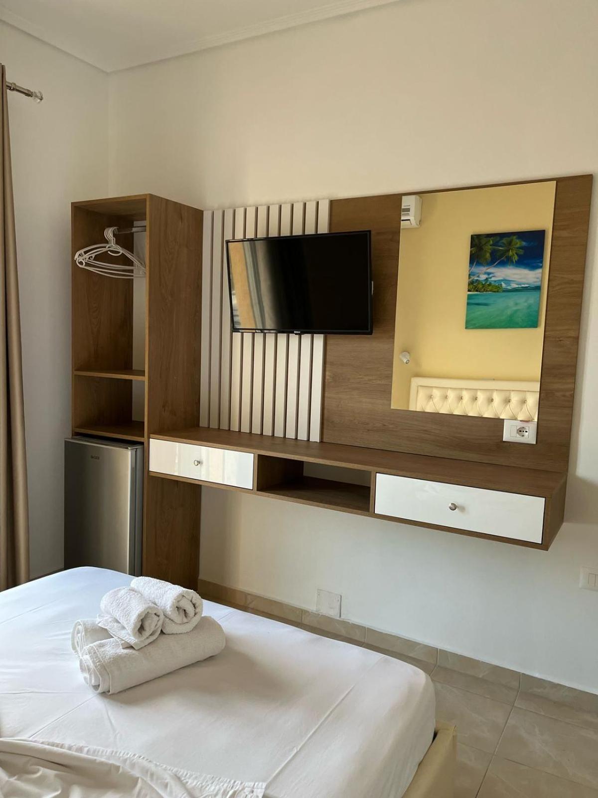 Villa Juli Ksamil Esterno foto